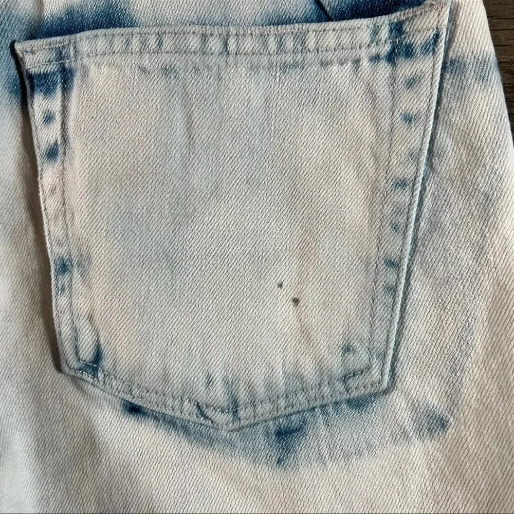 TOPSHOP Mom Jeans Womens Size 26 Blue Acid Wash Moto Mom High Waist Tapered CUTE